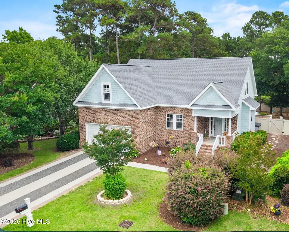 5068 Glen Cove Drive SE, Southport, NC 28461 — 4-bedroom home in South Harbour Village, Southport, NC, photo 1 of 65
