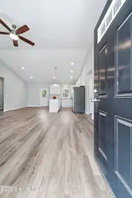 1992 Catherine Lake Road, Richlands, NC 28574 — 3-bedroom home, Richlands, NC, photo 2 of 40: DSC05946