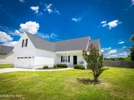 104 Scott Jenkins Road, Jacksonville, NC 28540 — 3-bedroom home in Gate Stone, Jacksonville, NC, photo 2 of 22