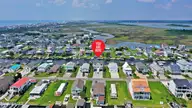 4061 4th Street, Surf City, NC 28445 — 4-bedroom waterfront home in Old Settlers Beach, Surf City, NC, photo 14 of 42: HPDJI_0981y