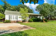 119 Dixon Drive, Newport, NC 28570 — 3-bedroom home, Newport, NC, photo 1 of 25: 119 Dixon Dr.