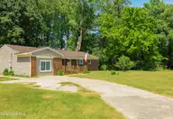 200 Dale Drive, Jacksonville, NC 28540 — 4-bedroom home in Lauradale, Jacksonville, NC, photo 2 of 40: Front Left