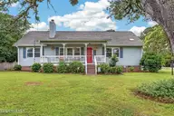 209 River Reach Drive, Swansboro, NC 28584 — 3-bedroom waterfront home in River Reach, Swansboro, NC, photo 1 of 32