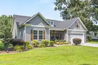176 River Landing Drive, Rocky Point, NC 28457 — 3-bedroom waterfront home in River Landing, Rocky Point, NC, photo 3 of 52
