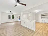 639 W Shore Drive, Swansboro, NC 28584 — 5-bedroom waterfront home in Edgewater Height, Swansboro, NC, photo 6 of 64