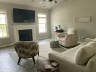 206 Newport Drive, Jacksonville, NC 28540 — 4-bedroom home in Williamsburg Plantation, Jacksonville, NC, photo 3 of 23