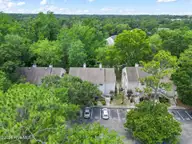 406 Forest Park Road 202, Wilmington, NC 28409 — 2-bedroom condo in Lakeside Village, Wilmington, NC, photo 4 of 47