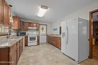 105 Sandpiper Drive, Newport, NC 28570 — 3-bedroom home in Gull Harbor, Newport, NC, photo 13 of 43: Kitchen