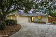1304 Two Mile Circle E, Wilmington, NC 28405 — 3-bedroom home in Eastwood Village, Wilmington, NC, photo 1 of 43: 1_virtual twilight