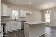 104 Palo Alto Park Drive, Maysville, NC 28555 — 3-bedroom home, Maysville, NC, photo 20 of 59: Kitchen