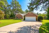 140 Crimson Court, Carthage, NC 28327 — 3-bedroom home in Village at The Blue Farm, Carthage, NC, photo 3 of 60: 07-7_140 Crimson Court, Whispering Pines