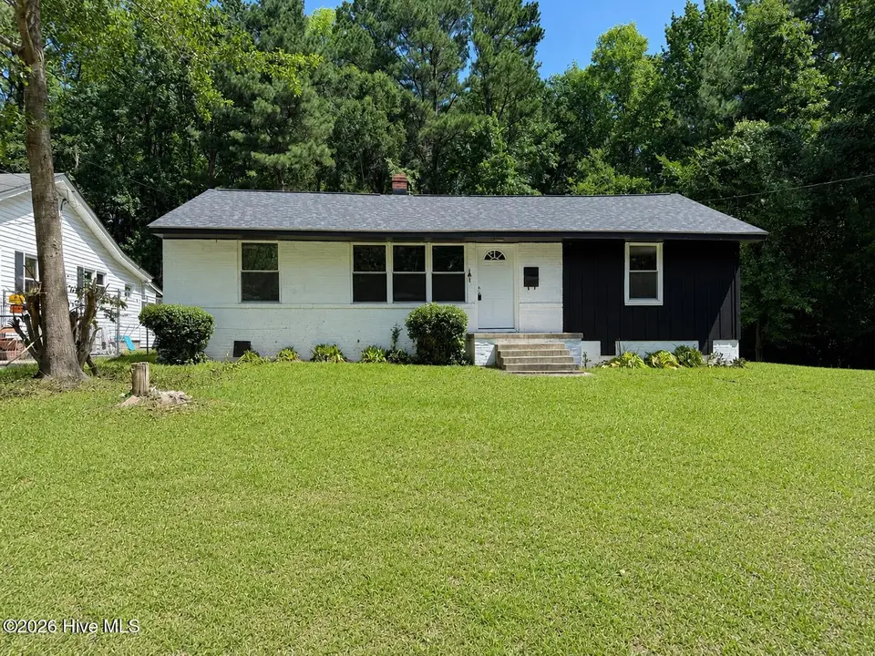 1104 Proctor Street, Rocky Mount, NC 27801 — 3-bedroom home, Rocky Mount, NC, photo 1 of 9: Front of House`