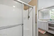 141 Pender Lane, Newport, NC 28570 — 3-bedroom manufactured home, Newport, NC, photo 16 of 36: Trailer - Master Bathroom