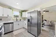 402 Clyde Drive, Jacksonville, NC 28540 — 3-bedroom home in Northwoods, Jacksonville, NC, photo 11 of 40