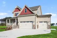 115 Howell Farm Drive, Selma, NC 27576 — 4-bedroom home in Howell Farm, Selma, NC, photo 3 of 40