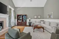 6927 Finian Drive, Wilmington, NC 28409 — 4-bedroom home in Windward Oaks, Wilmington, NC, photo 8 of 58