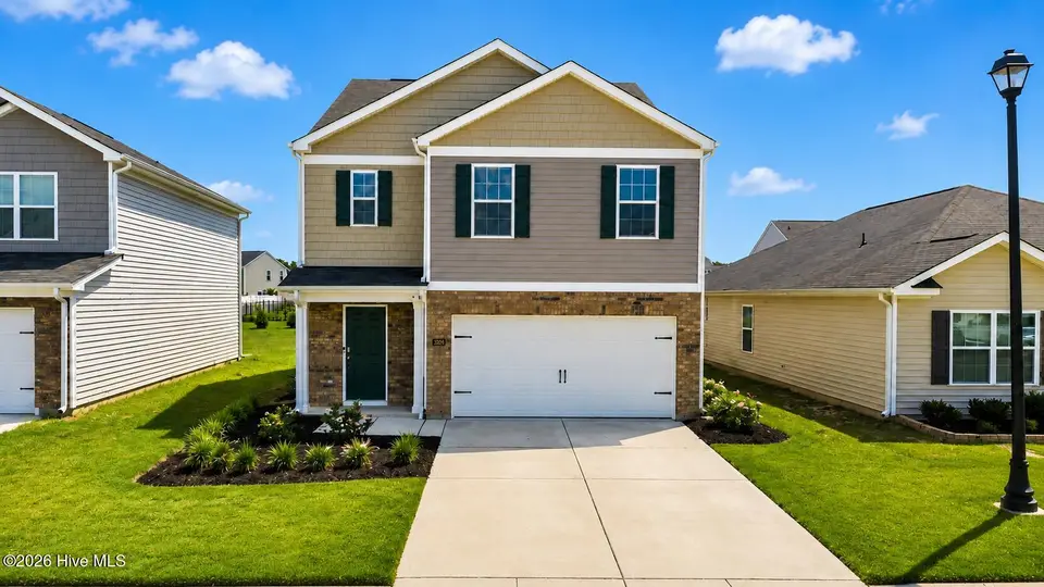 3209 Carr Drive, Greenville, NC 27834 — 5-bedroom home in Carter Ridge, Greenville, NC, photo 1 of 63: 3209 Carr - Front Pic