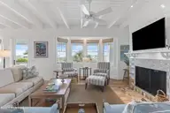 978 S Bald Head Wynd, Bald Head Island, NC 28461 — 4-bedroom waterfront home in BHI Loggerhead Beach, Bald Head Island, NC, photo 5 of 54: 978_s bald_head_wynd-04_249