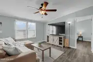 307 Buttonwood Court, Rocky Point, NC 28457 — 3-bedroom manufactured home in Creekwalk @ Bellhammon, Rocky Point, NC, photo 6 of 24