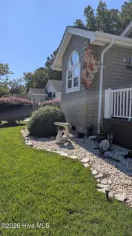449 Deer Path, Calabash, NC 28467 — 2-bedroom home in Saltaire Village, Calabash, NC, photo 13 of 72: PXL_20261016_154812929