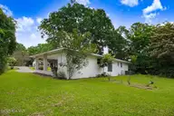 527 W College Street, Warsaw, NC 28398 — 3-bedroom home, Warsaw, NC, photo 7 of 43: 07-527 W College St-7