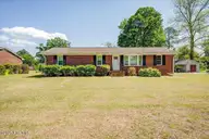 113 N First Avenue, New Bern, NC 28560 — 3-bedroom home in Glenburnie Gardens, New Bern, NC, photo 1 of 35: Home!