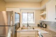 800 Saint Andrews Drive # 225, Pinehurst, NC 28374 — 2-bedroom condo in Linville Garden, Pinehurst, NC, photo 10 of 62: 800StAndrewsSt225-022
