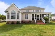 110 Lands End Drive, Elizabeth City, NC 27909 — 3-bedroom home in Mariners Landing, Elizabeth City, NC, photo 9 of 50: 3-web-or-mls-_Y9A4369