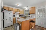 408 Somerset Cove, Jacksonville, NC 28546 — 2-bedroom home in Cottage Cove, Jacksonville, NC, photo 8 of 26: somer-8