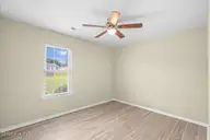204 Wanda Drive, Pikeville, NC 27863 — 3-bedroom home in Sparrow Point, Pikeville, NC, photo 19 of 30: 31-204 Wanda Dr-31