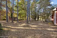 2200 Oakview Drive, New Bern, NC 28562 — 3-bedroom home in Oakview, New Bern, NC, photo 11 of 53: 46-web-or-mls-0C0A6534
