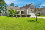 215 Preswick Drive, Rocky Point, NC 28457 — 3-bedroom home in Avendale, Rocky Point, NC, photo 3 of 42