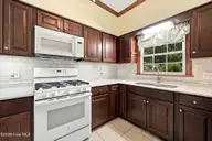 602 Kempton Drive, Greenville, NC 27834 — 4-bedroom home in Westhaven, Greenville, NC, photo 22 of 55: 22-web-or-mls-BLS_0376