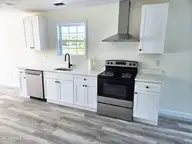 929 Hickman Road, Tabor City, NC 28463 — 2-bedroom home, Tabor City, NC, photo 16 of 18: Kitchen