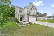 308 Hidden Oaks Drive, Jacksonville, NC 28546 — 4-bedroom home in Hunters Creek, Jacksonville, NC, photo 8 of 49