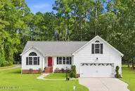 2119 Royal Pines Drive, New Bern, NC 28560 — 3-bedroom waterfront home in Fairfield Harbour, New Bern, NC, photo 2 of 47: Beautiful Home on th Golf Course!