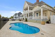 359 Bay Run, Newport, NC 28570 — 4-bedroom waterfront home in Bluewater Banks, Newport, NC, photo 4 of 74: Your very own oasis