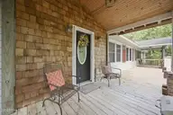 104 Old River Road, Beaufort, NC 28516 — 2-bedroom home, Beaufort, NC, photo 2 of 38: 47-web-or-mls-IMG_5396