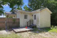 203 Richlands Avenue, Jacksonville, NC 28540 — 2-bedroom home in Overbrook, Jacksonville, NC, photo 10 of 24: 8-web-or-mls-203 Richlands Ave 78