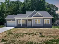 145 Ranch Drive, Elizabeth City, NC 27909 — 3-bedroom home in Magnolia Woods, Elizabeth City, NC, photo 1 of 31: 1 A MAIN PHOTO