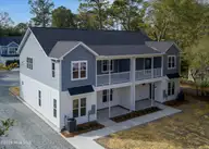 4926 Oleander Drive Unit B, Wilmington, NC 28403 — 3-bedroom townhome, Wilmington, NC, photo 1 of 33: 4926 Oleander Dr Unit B MLS-3