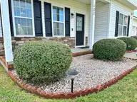 102 Buckhaven Drive, Richlands, NC 28574 — 3-bedroom home in Buckhaven, Richlands, NC, photo 5 of 57: IMG_8368
