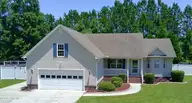 120 Hilda Drive, New Bern, NC 28562 — 4-bedroom home in Forest Run, New Bern, NC, photo 1 of 34: Welcome Home