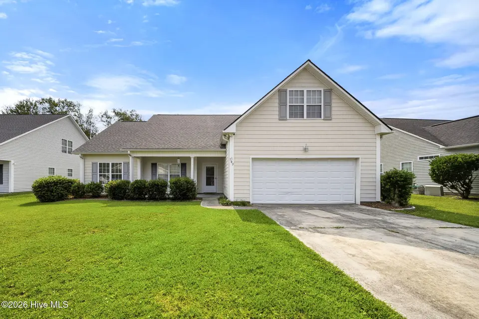 105 Penquin Place, Hampstead, NC 28443 — 4-bedroom home in Belvedere, Hampstead, NC, photo 1 of 60