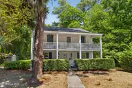 2611 Columbia Avenue, Wilmington, NC 28403 — 4-bedroom home in Forest Hills, Wilmington, NC, photo 5 of 51: 6211ColumbiaAvenue-3