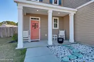 425 Tributary Circle, Wilmington, NC 28401 — 4-bedroom home in Riverside, Wilmington, NC, photo 3 of 33