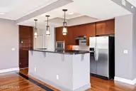 124 Walnut Street Apt 302, Wilmington, NC 28401 — 2-bedroom condo in Bannerman Station, Wilmington, NC, photo 6 of 61: 19_124_walnut_st_017
