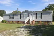 102 Wildcat Court, Richlands, NC 28574 — 3-bedroom manufactured home in Gregory Fork Acres, Richlands, NC, photo 6 of 55: 2-web-or-mls-IMG_4739