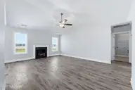 210 Windsor Run Boulevard, Jacksonville, NC 28546 — 3-bedroom home in The Vineyards, Jacksonville, NC, photo 6 of 28: DSC02518