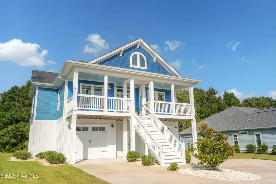 251 Everett Park Trail, Holly Ridge, NC 28445 — 3-bedroom home in Summerhouse On Everett Bay, Holly Ridge, NC, photo 1 of 59